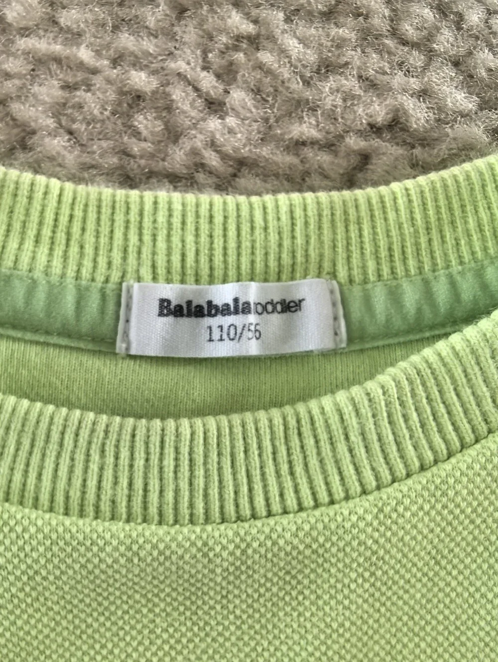 Boys Clothing Size 5-6T – Shirts, Sweaters, Sweatshirts, Outfit, Pants & Shorts
